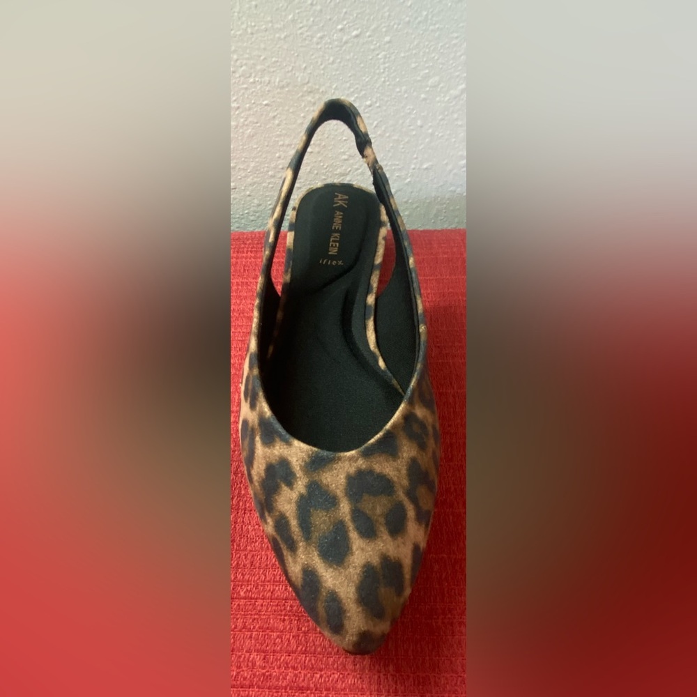 NWT… ANN KLEIN LEOPARD SLINGBACK FLATS - Picture 4 of 16